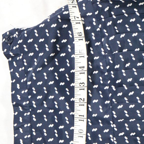 VTGFlowy Printed and Pleated A-Line Skirt Sz 10 US - Picture 12 of 13